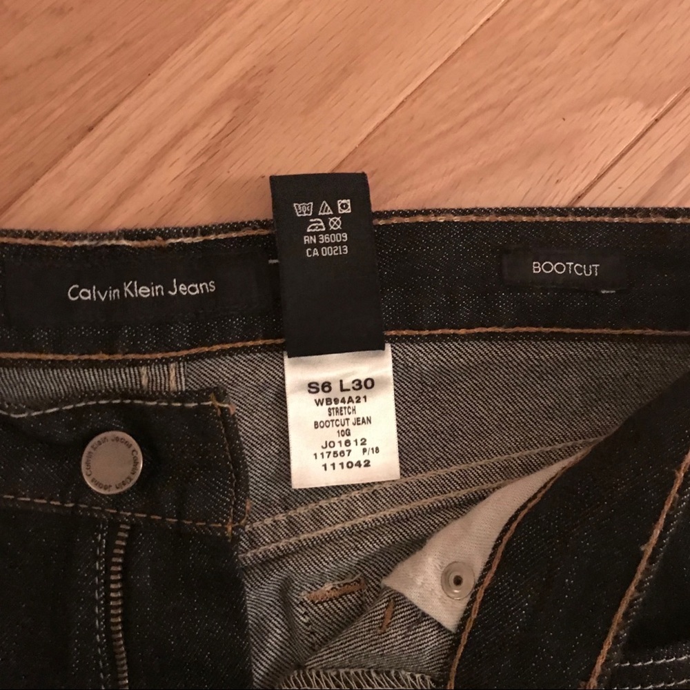 Calvin Klein Vintage Black Bootleg Jean - Picture 3 of 3